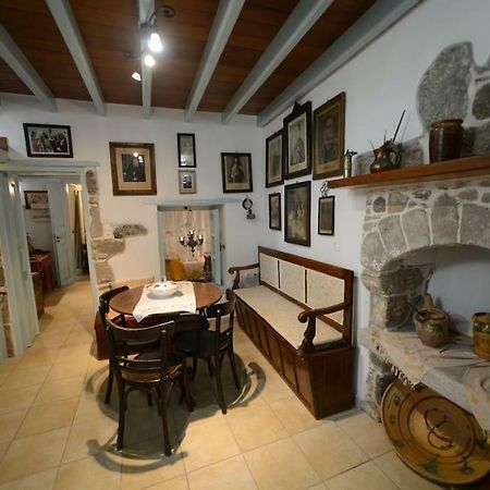 Old Traditional House Mandrákion المظهر الخارجي الصورة
