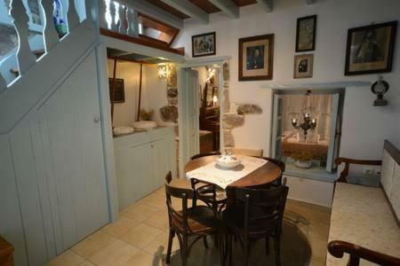 Old Traditional House Mandrákion المظهر الخارجي الصورة